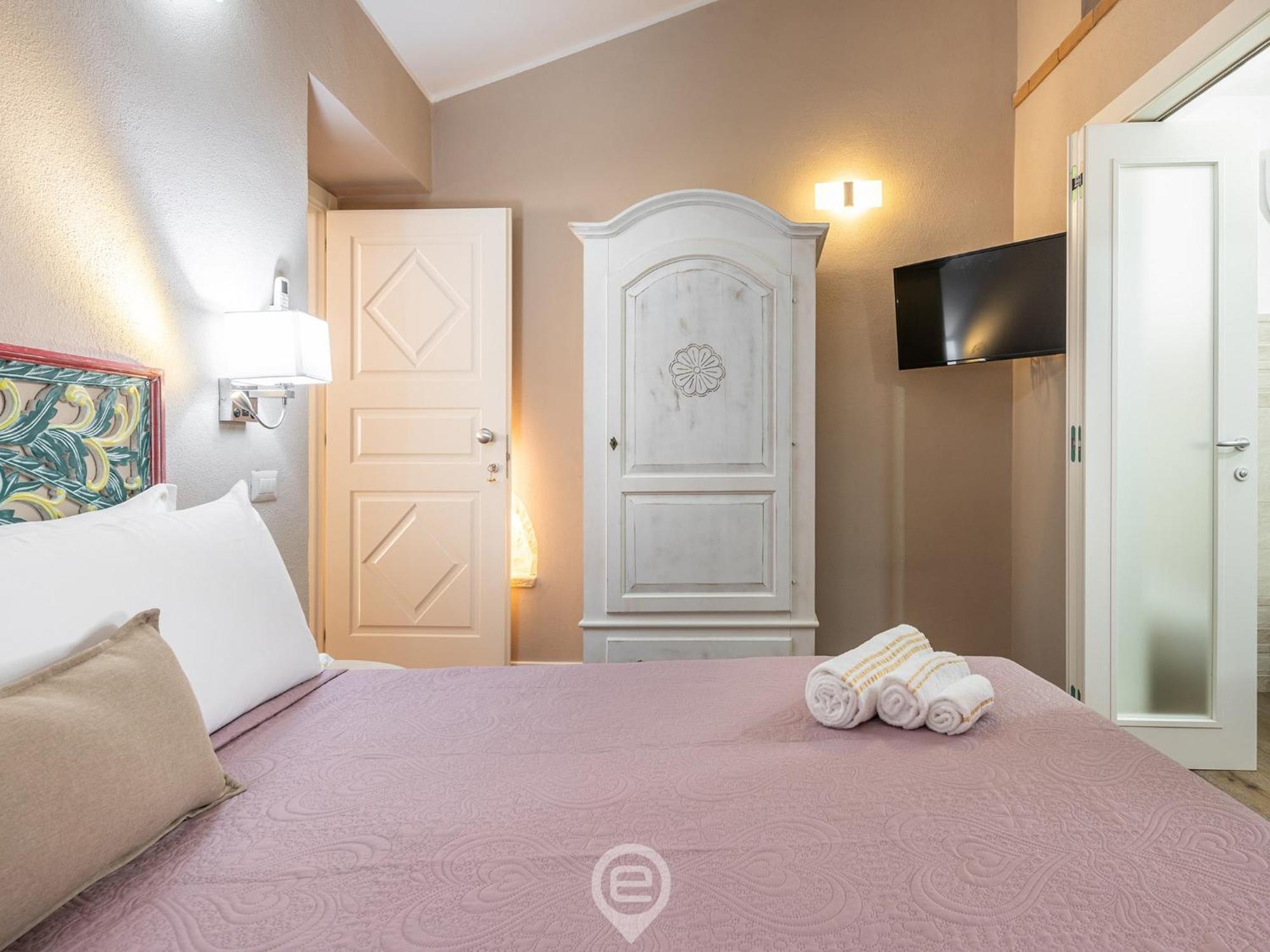 Promenade Boutique Rooms - City Centre Cagliari Exteriör bild